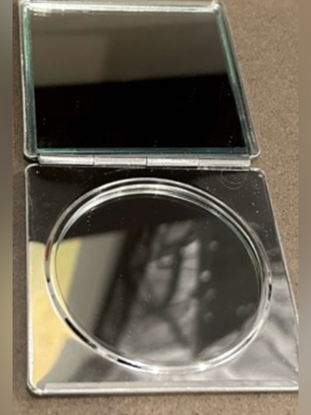 Compact Mirror Butterfly - Picture 2 of 7